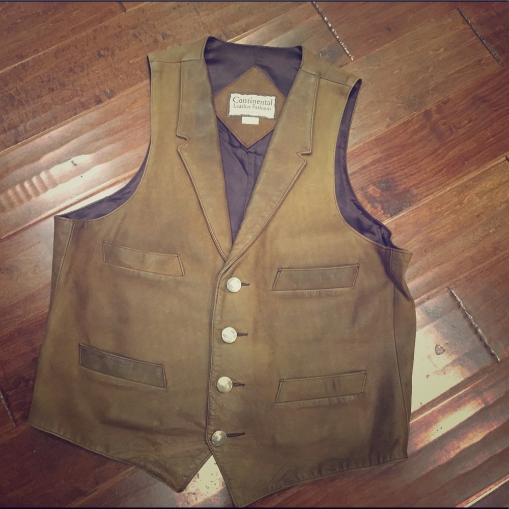 Nice leather riding vest Size 44 Large